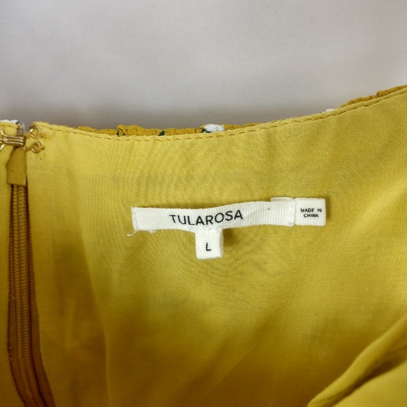 NWT Tularosa Lily Dress Yellow Floral x Revolve - Picture 3 of 8